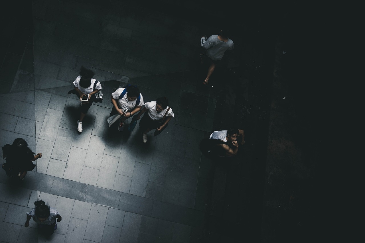 Precisa estar no ensino médio para ser jovem aprendiz?